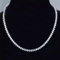 Tennis Neckale