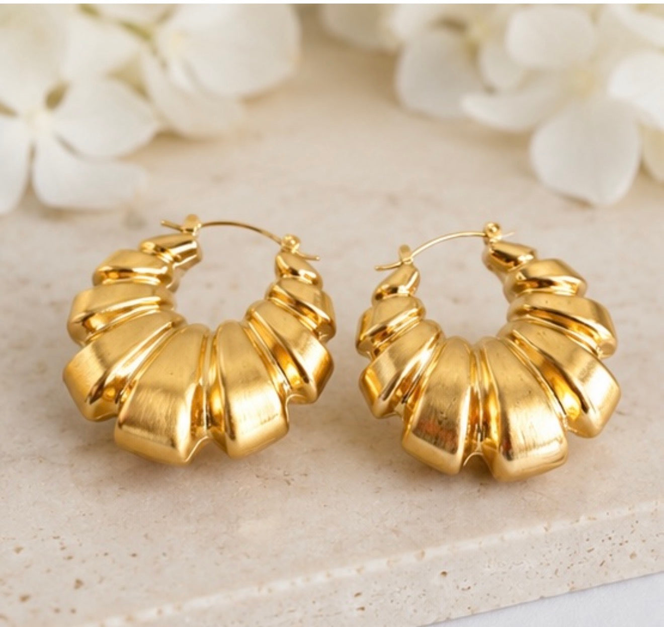 Radiance Hoop