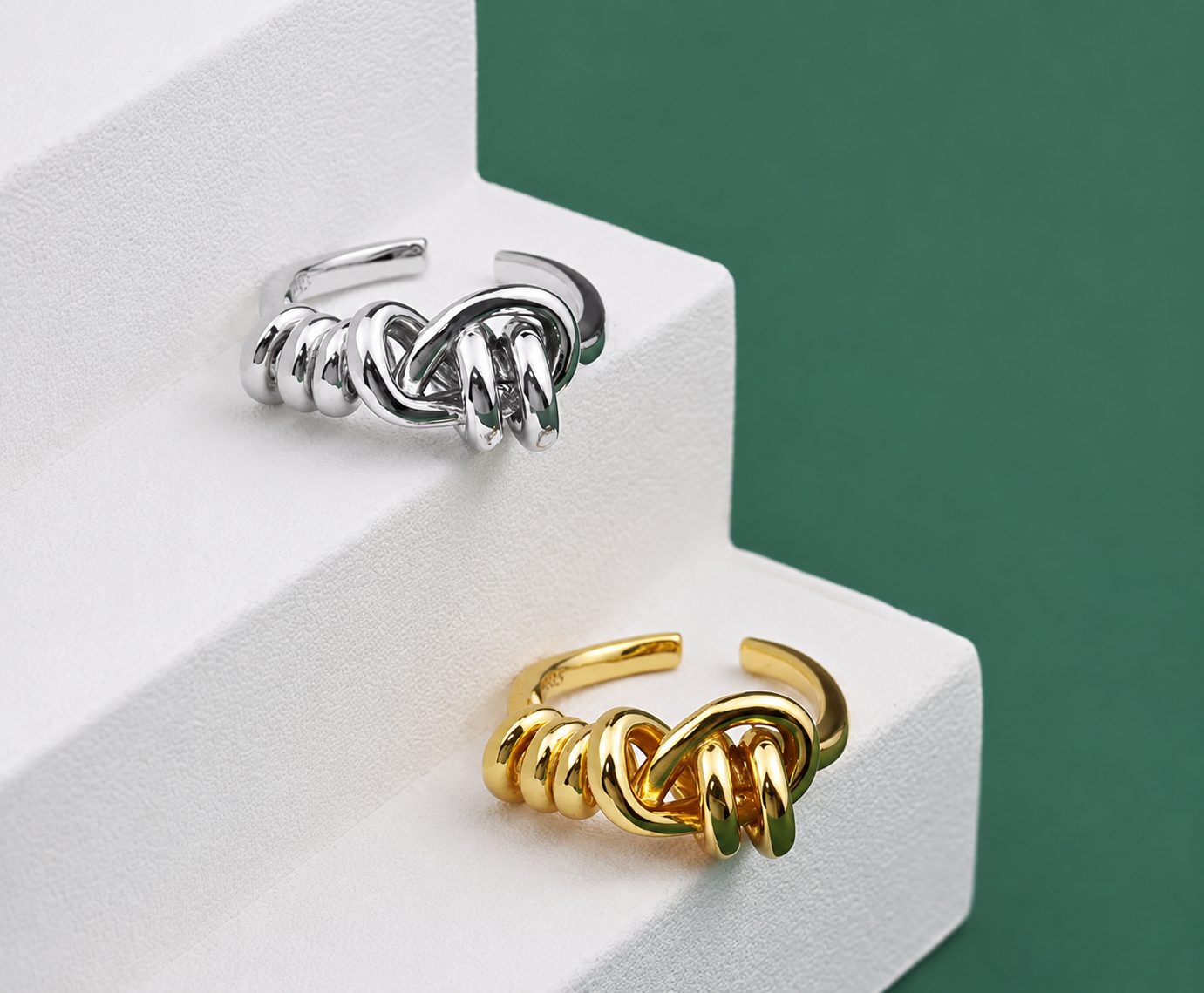 The Entwine Ring